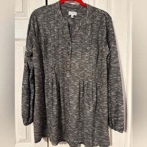 Wonderly Black and White Houndstooth Top